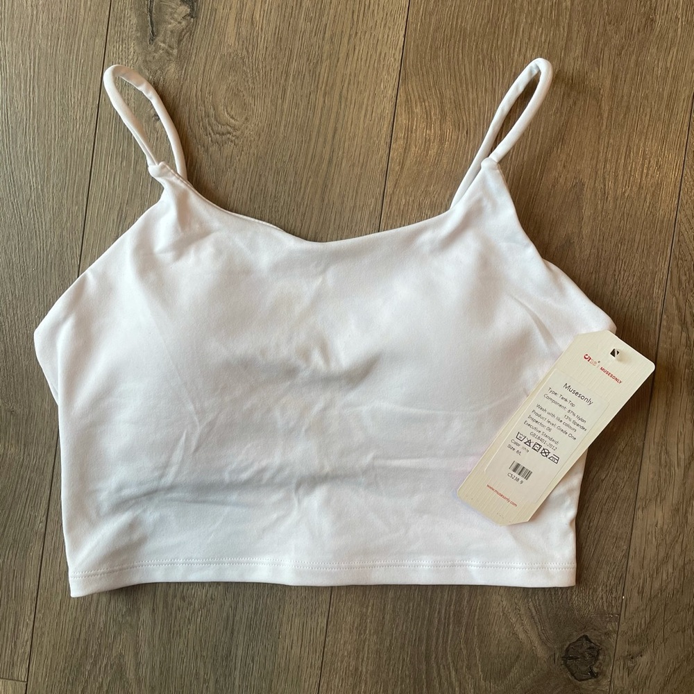 White athletic crop tank